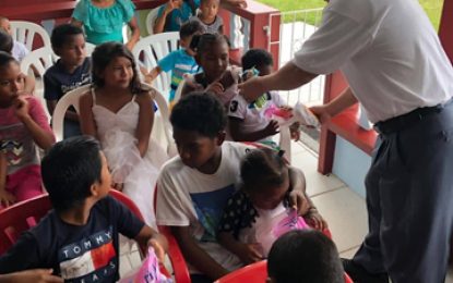 Minister Norton spreads cheer at River’s View