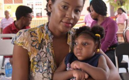 Ministries join forces to support mothers of children born with microcephaly