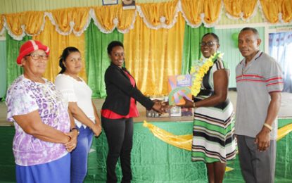 Govt. reaches out to Ituni residents  -as it moves ahead with schools’ curriculum reform