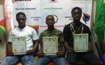 BBMAMA accredits trio as Free Style Fighting Instructors