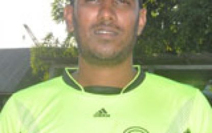 SS Jaguars and Zeelandia march into final