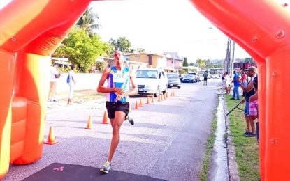 Lionel D’ Andrade places second in Country Harvest 5K