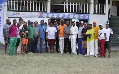 Chanderpaul guides Neville Sarjoo O-40 to 7-wicket win over ECD Masters