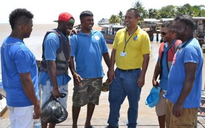 Passengers urged to travel only with boats with licensing stickers