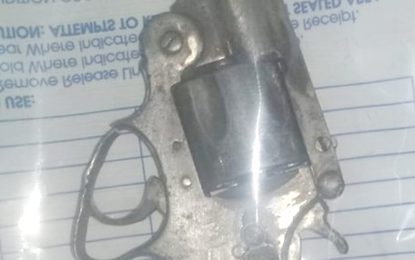 Police nab armed bandit who robbed Stabroek vendors – ‘Awara’ on the run