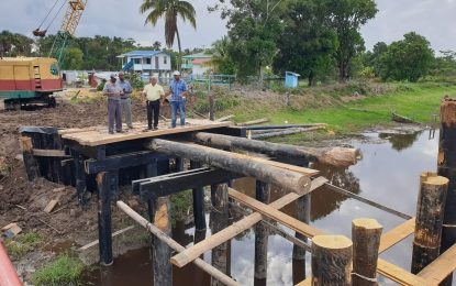 Lima Bridge construction in full swing