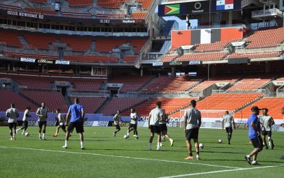 Golden Jaguars hold training sessions in Ohio ahead of Panama clash