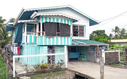 Cutlass-wielding bandits invade Cumberland business – woman, daughter beaten, robbed