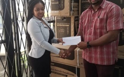 Jefford Track and Field Classic X Antarctic Maintenance and Repairs sponsors Long Jump event