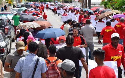 Opposition pickets GECOM headquarters; signals contempt proceedings