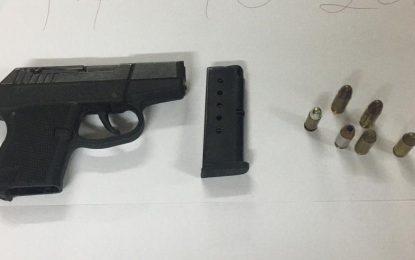 Four arrested for unlicensed gun found in car