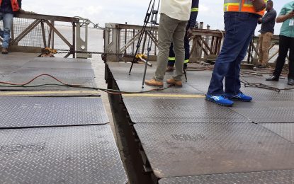 Barge owners to pay over $100M for damage to Harbour Bridge