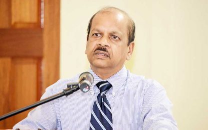 Bank of Guyana probes sudden rise of US dollar – cash available at banks at $216- Governor