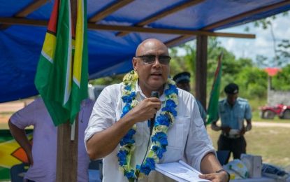 Boats, streetlights, new roads for Aroaima