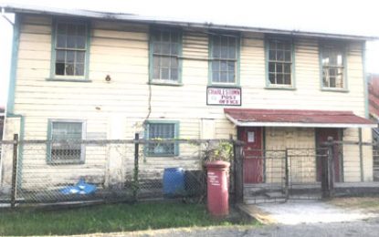 Charlestown Post Office closed for Christmas