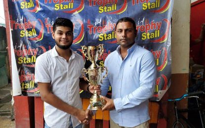 Trophy Stall dominoes set for Boxing Day in Wakenaam