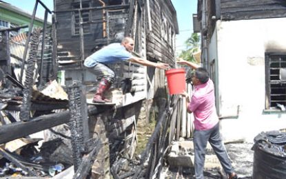Mayor Narine, Councillors, donate to fire victims
