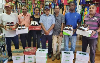Pakistani businessman Mohammad Abdullah makes donation to cricket clubs