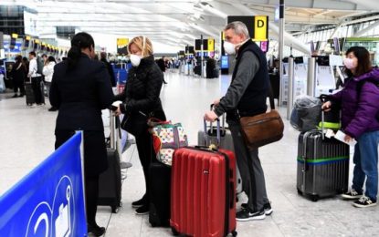Coronavirus: US to extend travel ban to UK and Ireland