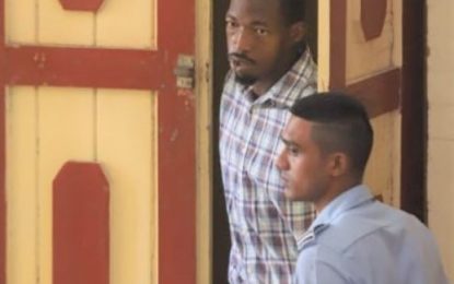 Prison brawl leaves one dead
