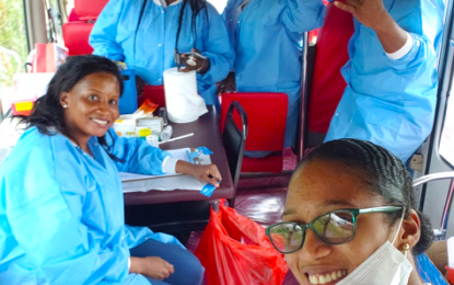 NBTS mobile unit collects 1000 units of blood