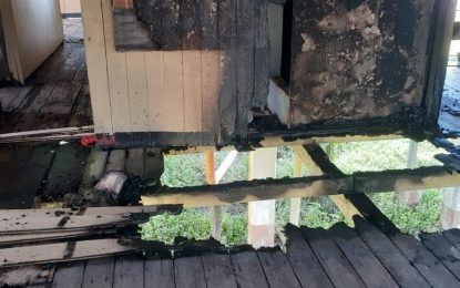 Arson suspected as buildings set alight in Regions 2 and 10