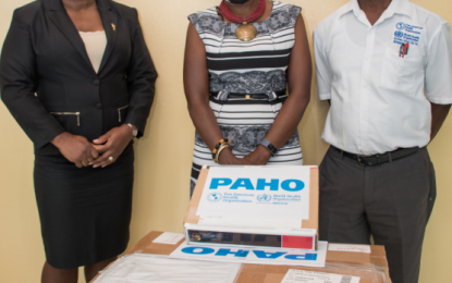 PAHO & CCCU donate masks and testing kits to MOPH