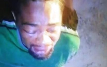Drunk man gets beaten for rapping on wrong door