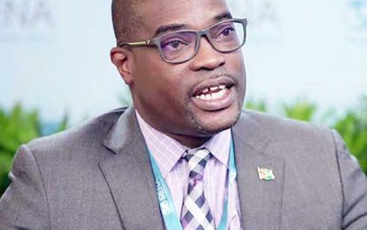 Patterson challenges PPP Govt. to stop “chirping” and get a better oil deal