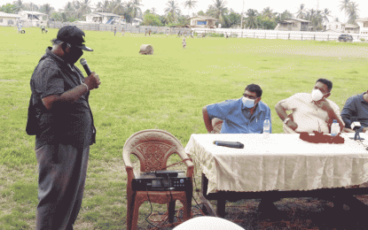 D&I, deplorable roads, diminishing markets raised by East Bank Berbice residents during Agri. Minister visit