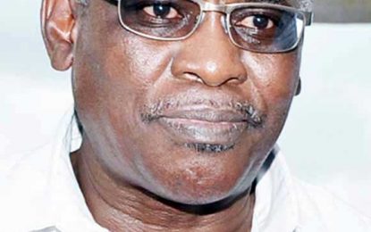 Ramjattan bypassed board to approve firearm licenses – Robeson Benn