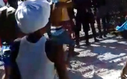 2 inmates dead; ministers pelted in Lusignan disturbance