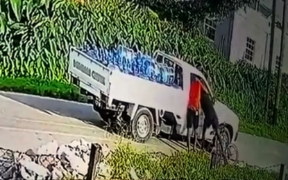 Young bandits throw bicycle in front of water truck; beat, rob occupants