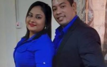 Alleged Ponzi schemers out on bail