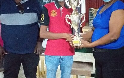 Peters, Watts crown King and Queen champs