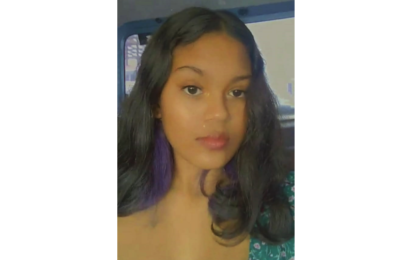 Nail Technician Evanjalie …on a mission to turn every head in the room