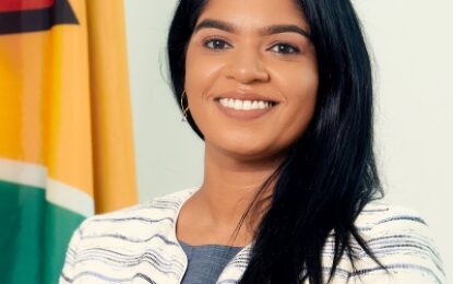 Public Service Minister to hold staffers accountable for spending