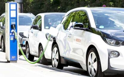 Electric vehicles will be cheaper in five years- Bloomberg Report