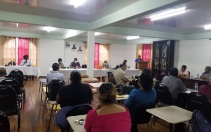 Local Govt. Commission meets with Local Govt. Organs