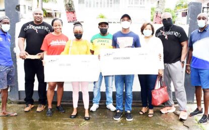 Flexx Nation helps pay a year of tuition fees for two UG students