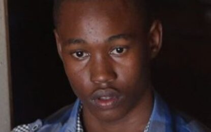 Ex-con back in prison for allegedly snatching gold chain