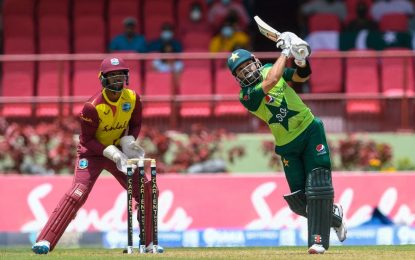 Hafeez’s 1-6 & Azam’s 51 lead Pakistan to 7-run win Despite Pooran’s unbeaten 62 and Holder’s 4-26