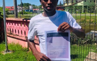 Three more athletes for overseas scholarships