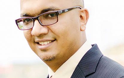 E-Networks raises bar again in telecoms sector