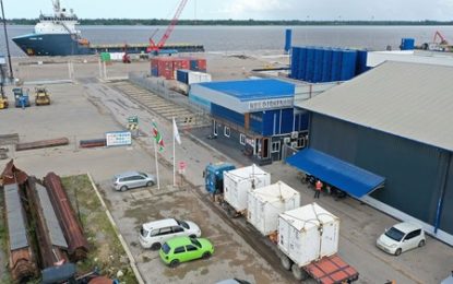 Surinamese to supply all food and beverages for offshore drilling rigs