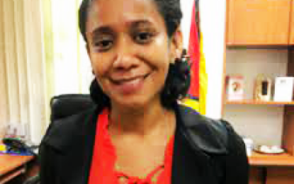 Fraud accused PS cuts cheques for contractor before signing contract