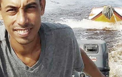 Boat builder drowns after boat capsizes in Pomeroon River