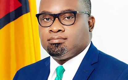 Forde urges immediate changes to oil contract