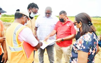 Contracts signed for 100 housing units in Berbice