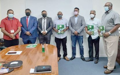 Amerindians condemn violations of their rights – as Govt. signs agreement with Canadian company to resume mining at Maurudi Mountain